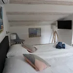 Cubani Bed & Breakfast