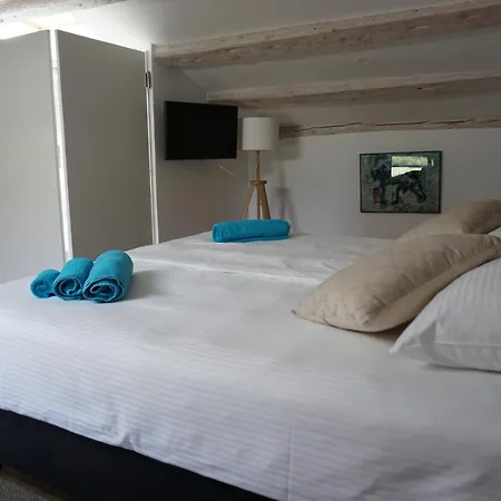 Cubani Bed & Breakfast Bale