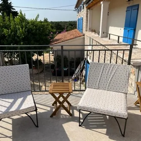 ベッド・アンド・ブレックファスト Cubani 4*